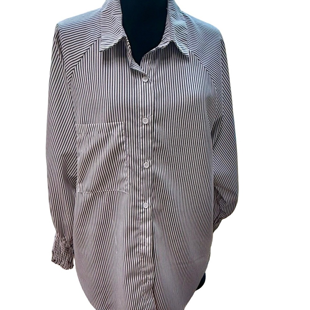 Jules & James Black‎ White Striped Blouse Smocked Cuff Pocket Oversized Top